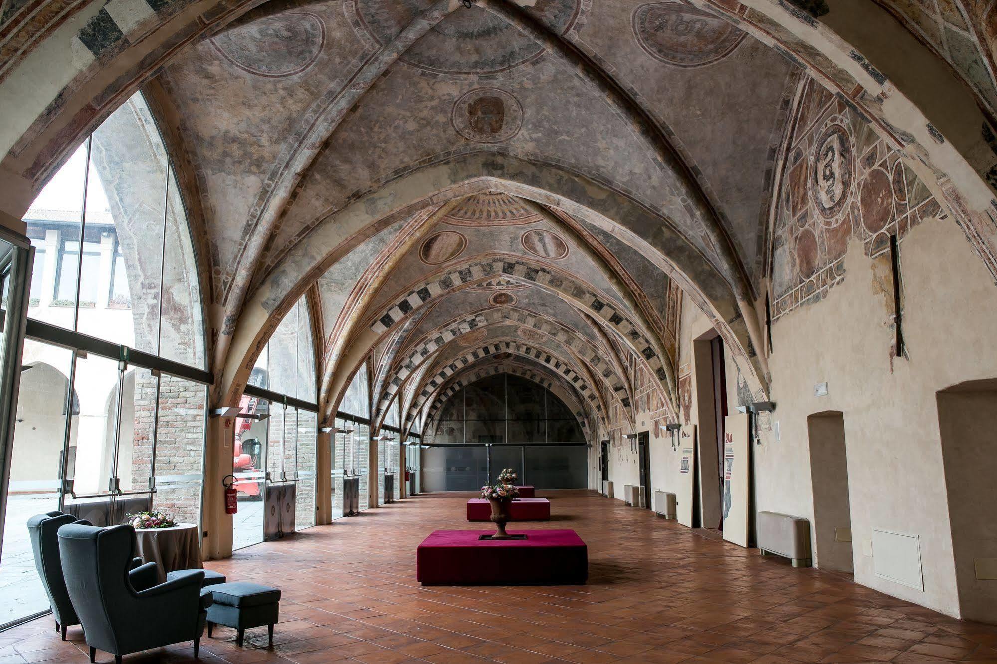 Castello Visconteo Hotel Cassano dʼAdda Eksteriør billede