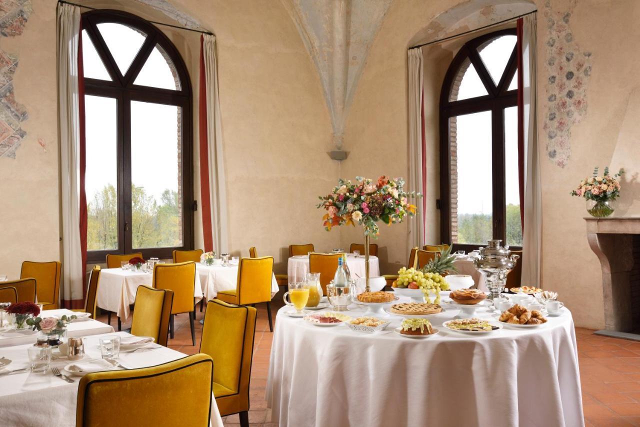 Castello Visconteo Hotel Cassano dʼAdda Eksteriør billede